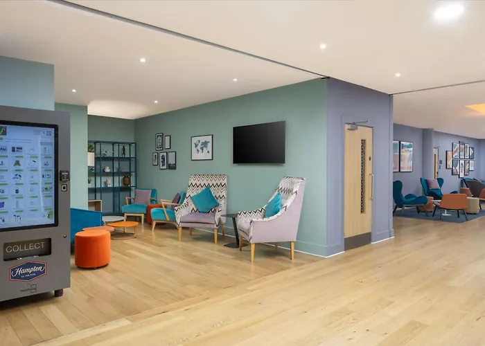 Hampton By Hilton London Gatwick Airport Hotel
